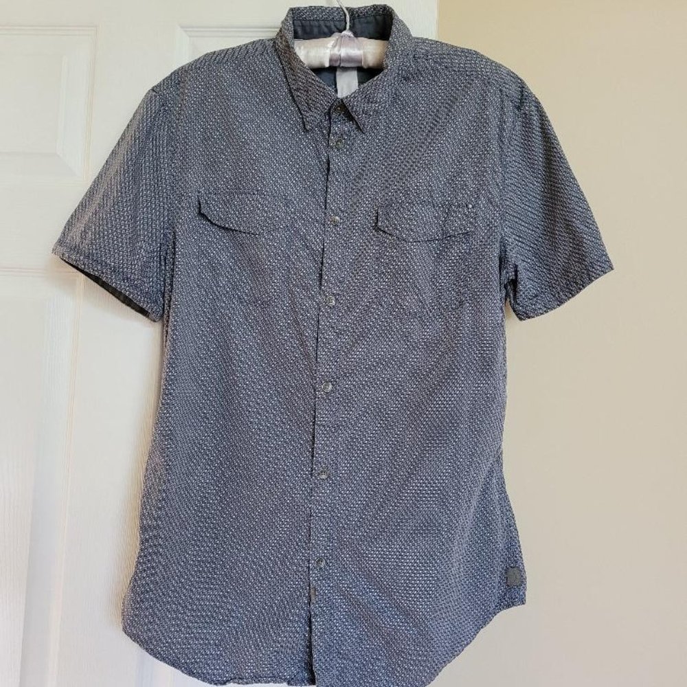 Calvin Klein Jeans Men's Short Sleeve Shirt M
